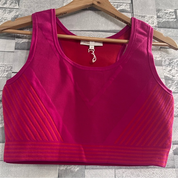 Maje Vibrant Pink Sports Bra
FUCHSIA COLOR - Picture 3 of 12